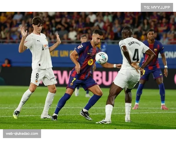 弗里克赛后称赞费尔明表现出色 双助攻助巴萨取胜 弗里克赛后称赞费尔明表现出色 双助攻助巴萨取胜