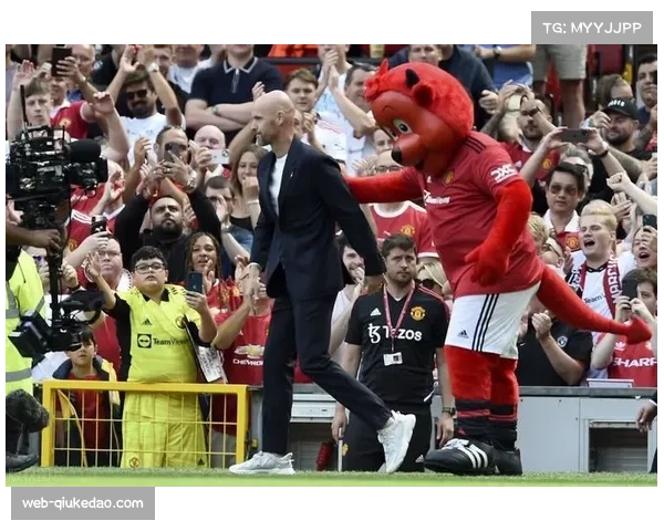 曼联管理层短视决策，格雷泽家族权力博弈