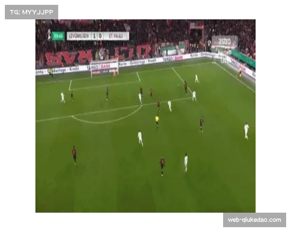 勒沃库森半场2-0领先圣保利，昆萨与希克连续破门