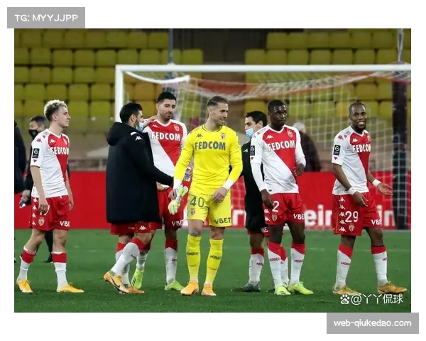 洛里昂主场对阵尼斯，中游球队间的直接对话